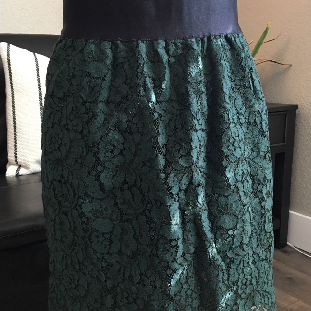 New JCrew green lace skirt